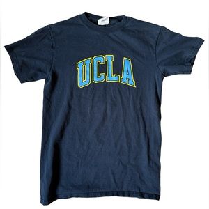 Champion small UCLA t-shirt